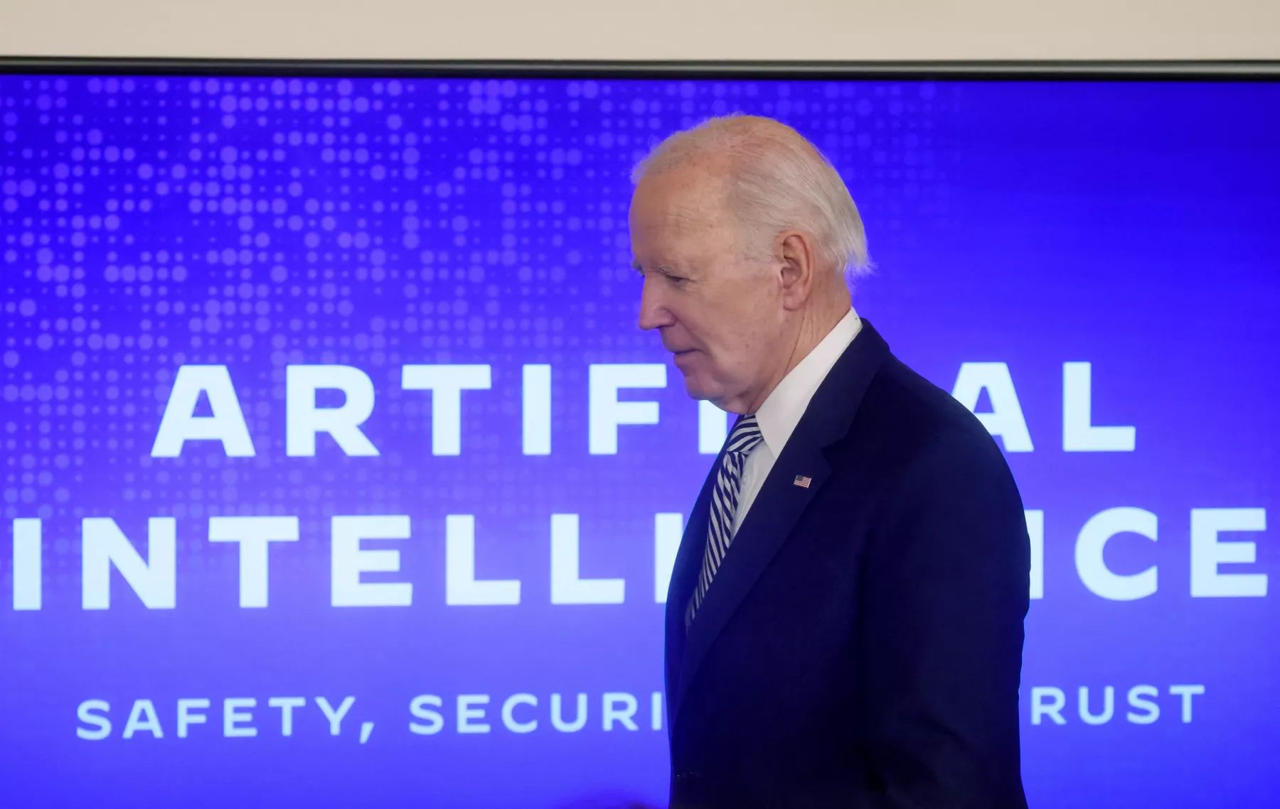 Biden dispuesto a regular la Inteligencia Artificial